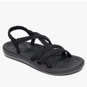 Black Strappy Sandals, size 9 (39) - NWT! ✨